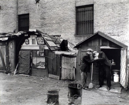 0Huts-and-unemployed-West-Houston-and-Mercer-Street-Manhattan-October-25-1935-03.jpg