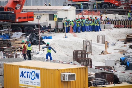 0-haacke_saadiyat-island_museum-construction-site_2011_-hans-haacke_n765_w900.jpg