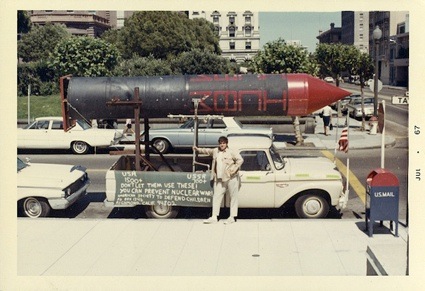 0anti-nuclear-bomb-war-protest-sign-july-1967-for-web-lst150411.jpg