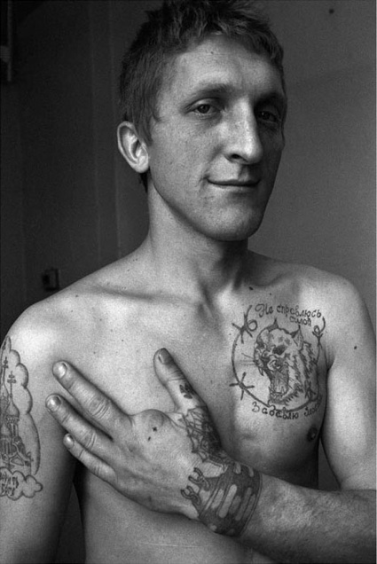 0fgingerrussian_prison_tattoos_06_small.jpg