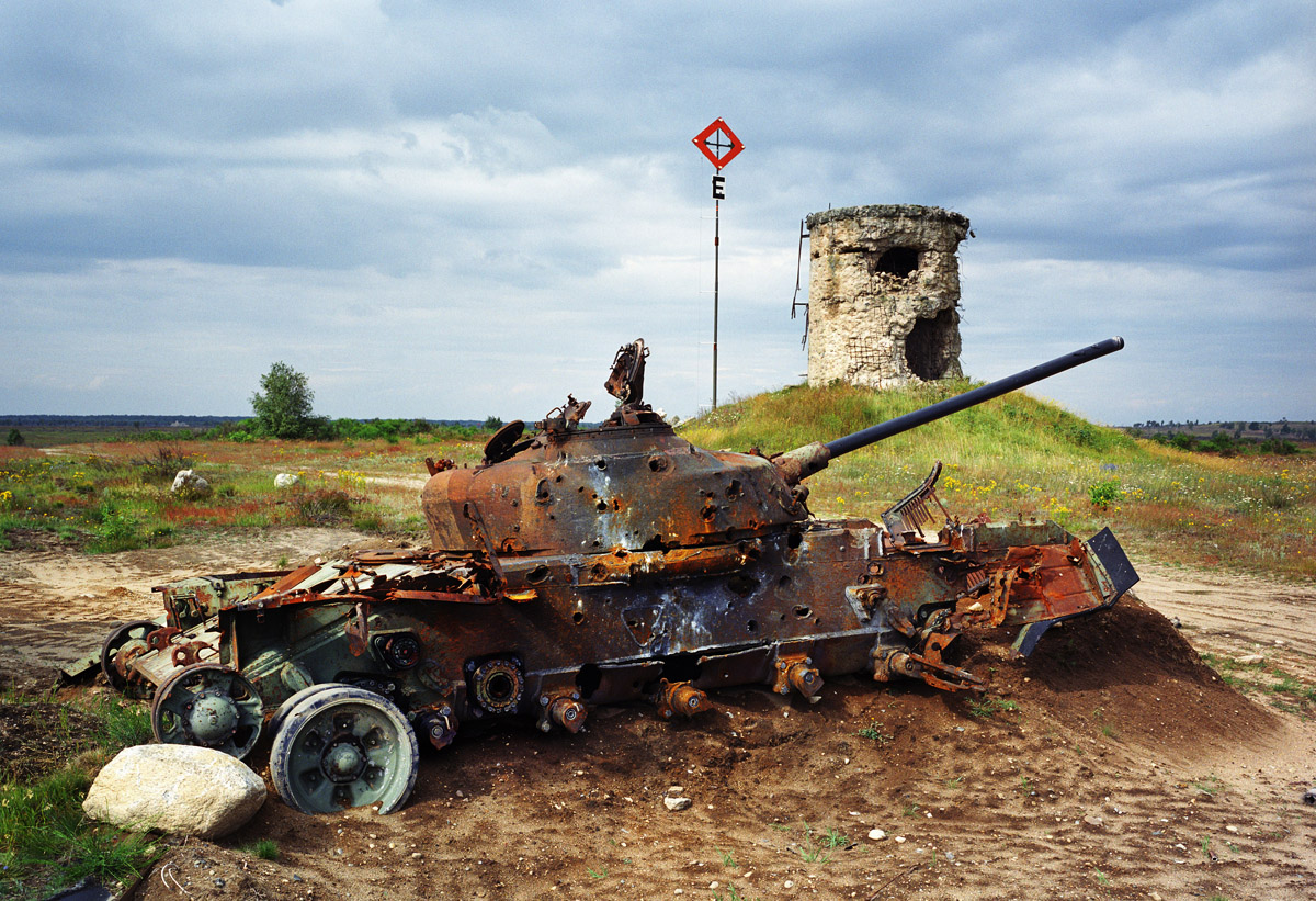 PRESS PHOTO ONLY TO BE USED IN RELATION WITH EXHIBITION RELICS OF THE COLD WAR IN DHM, BERLIN 2016. CUTTING PICTURES IS NOT ALLOWED. GERMANY, Germany east,  Sachsen Anhalt, Altengrabow Russian tank which was used as a target on former shooting range of the soviet army. The terrain is now in use by the German army. foto: Martin Roemers