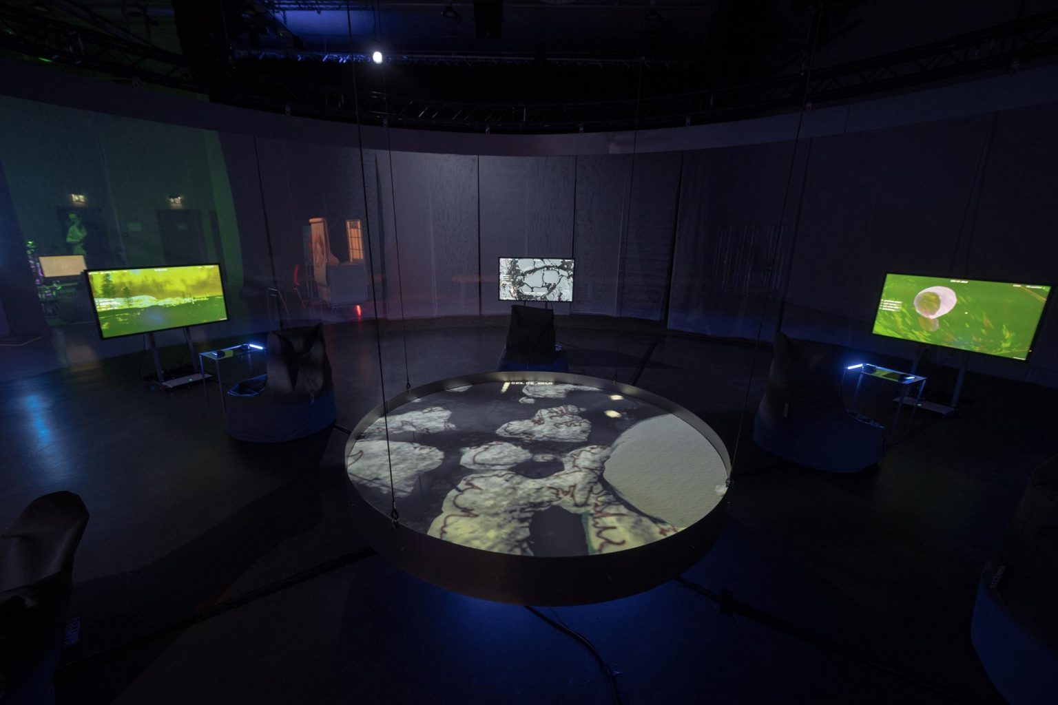 Inart Prototypes Driving the Human: prototypes that challenge our “quick fix” design ...